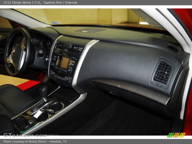 Cayenne Red / Charcoal 2013 Nissan Altima 2.5 SL