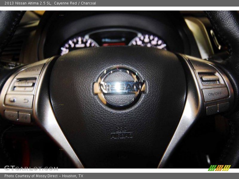 Cayenne Red / Charcoal 2013 Nissan Altima 2.5 SL