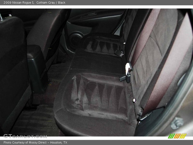 Gotham Gray / Black 2009 Nissan Rogue S