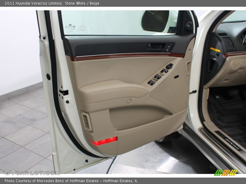 Stone White / Beige 2011 Hyundai Veracruz Limited