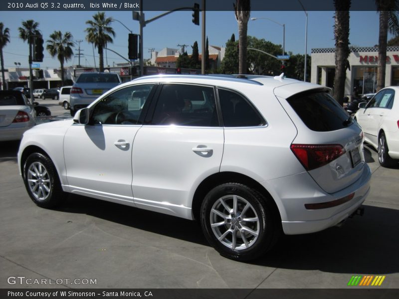 Ibis White / Black 2010 Audi Q5 3.2 quattro
