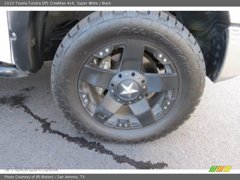 Super White / Black 2010 Toyota Tundra SR5 CrewMax 4x4
