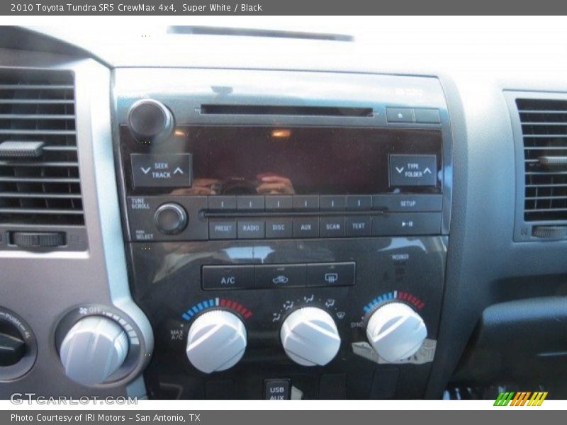Super White / Black 2010 Toyota Tundra SR5 CrewMax 4x4