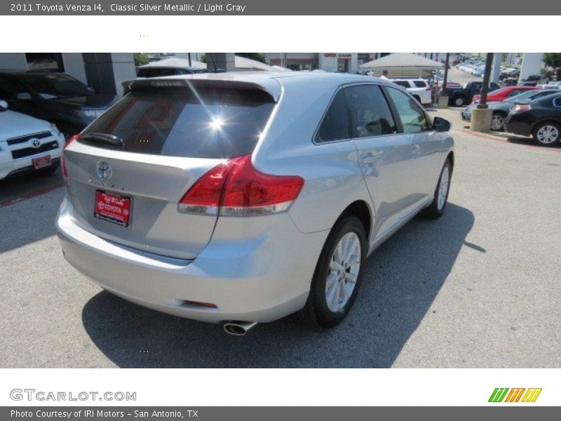 Classic Silver Metallic / Light Gray 2011 Toyota Venza I4