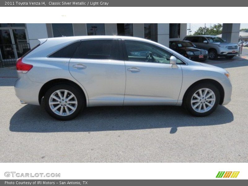 Classic Silver Metallic / Light Gray 2011 Toyota Venza I4