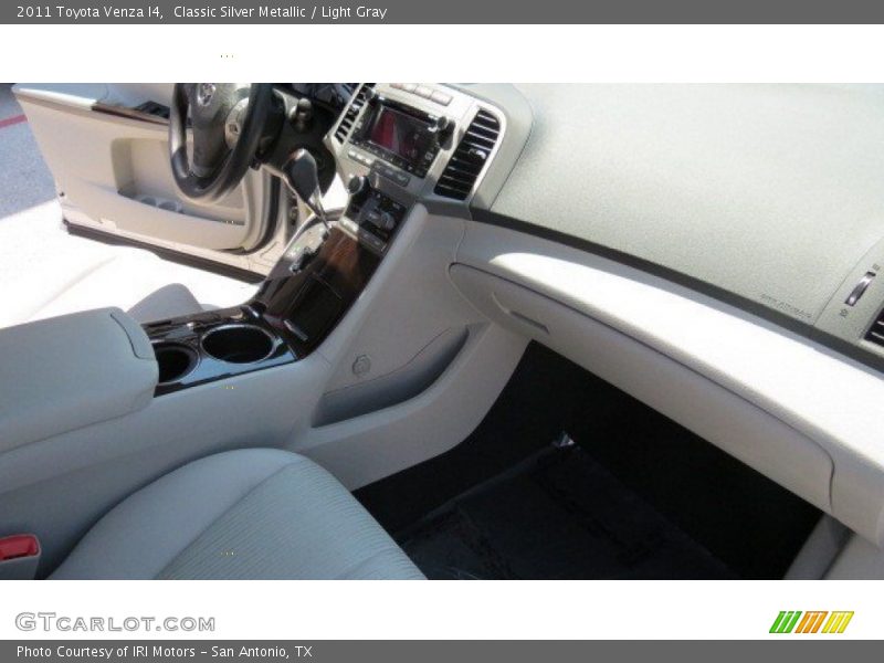 Classic Silver Metallic / Light Gray 2011 Toyota Venza I4