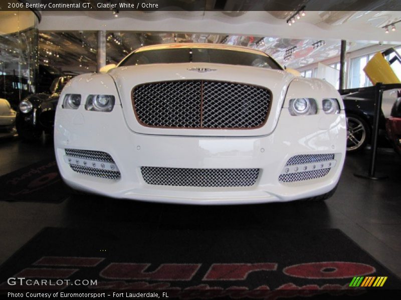 Glacier White / Ochre 2006 Bentley Continental GT