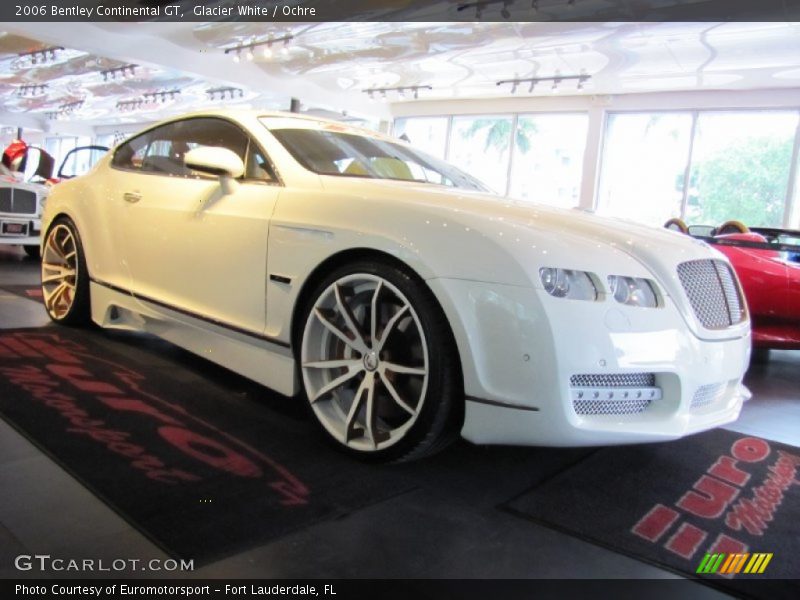 Glacier White / Ochre 2006 Bentley Continental GT