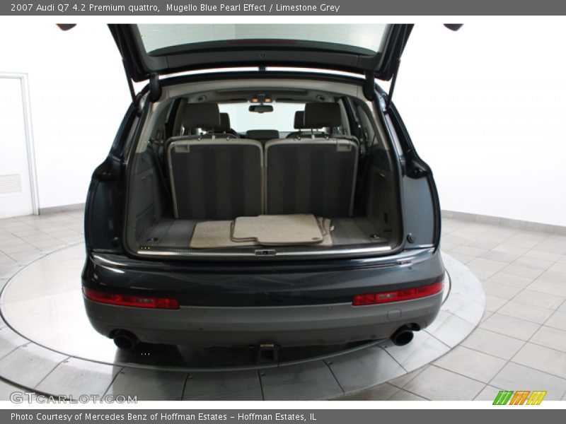 Mugello Blue Pearl Effect / Limestone Grey 2007 Audi Q7 4.2 Premium quattro