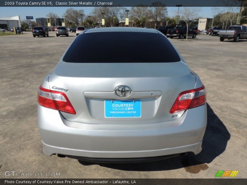 Classic Silver Metallic / Charcoal 2009 Toyota Camry SE V6