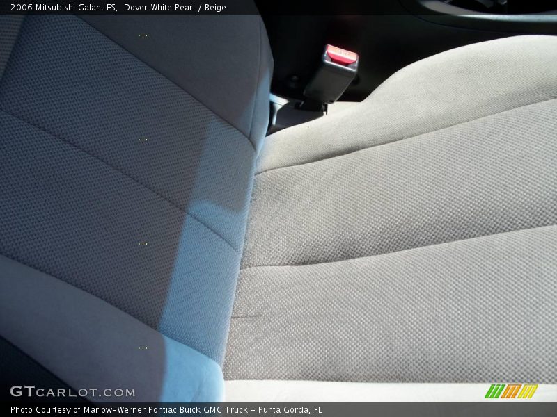 Dover White Pearl / Beige 2006 Mitsubishi Galant ES