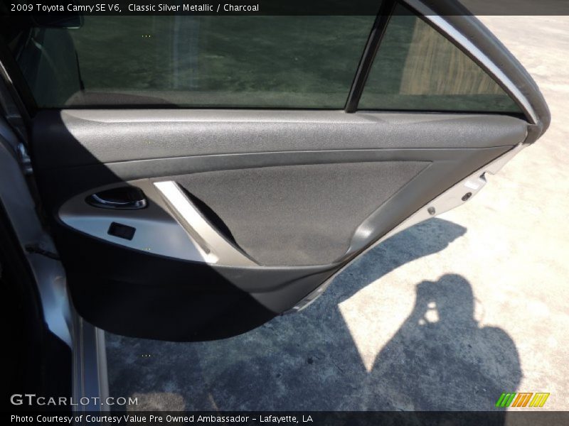 Classic Silver Metallic / Charcoal 2009 Toyota Camry SE V6