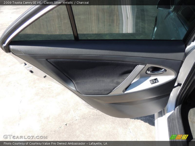 Classic Silver Metallic / Charcoal 2009 Toyota Camry SE V6