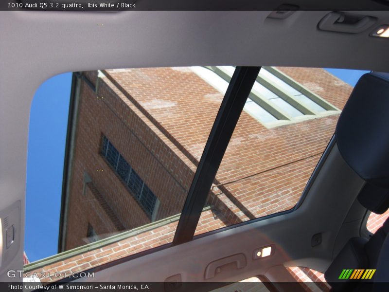 Ibis White / Black 2010 Audi Q5 3.2 quattro