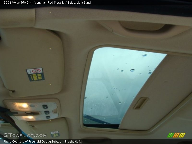 Venetian Red Metallic / Beige/Light Sand 2001 Volvo S60 2.4