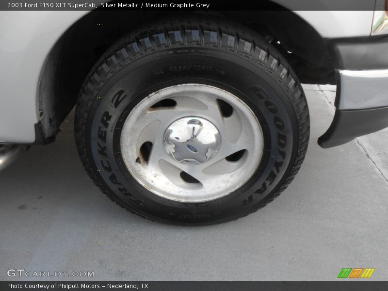 Silver Metallic / Medium Graphite Grey 2003 Ford F150 XLT SuperCab