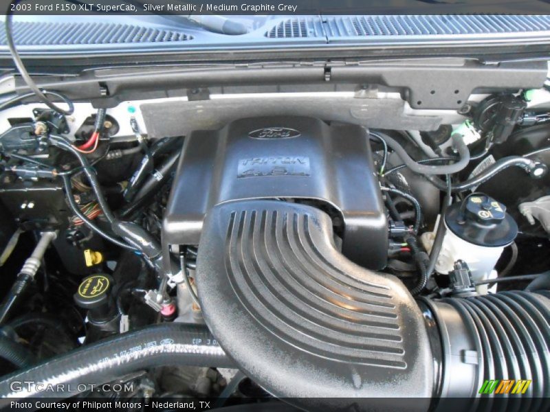  2003 F150 XLT SuperCab Engine - 4.6 Liter SOHC 16V Triton V8