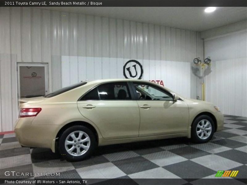 Sandy Beach Metallic / Bisque 2011 Toyota Camry LE