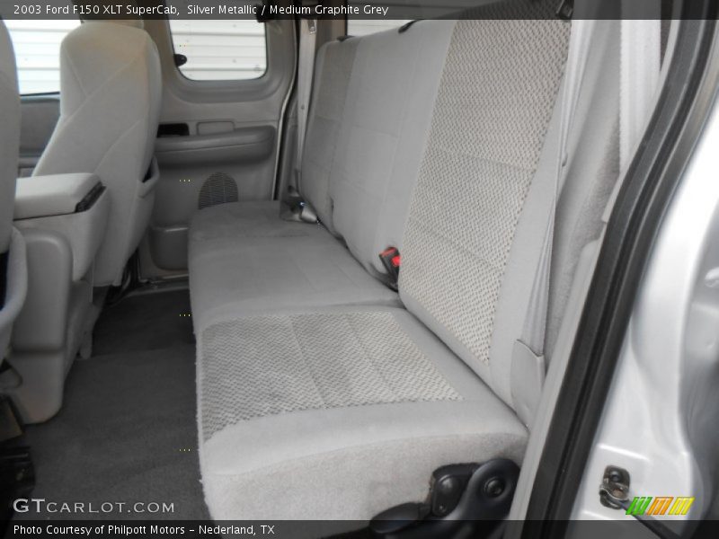 Silver Metallic / Medium Graphite Grey 2003 Ford F150 XLT SuperCab