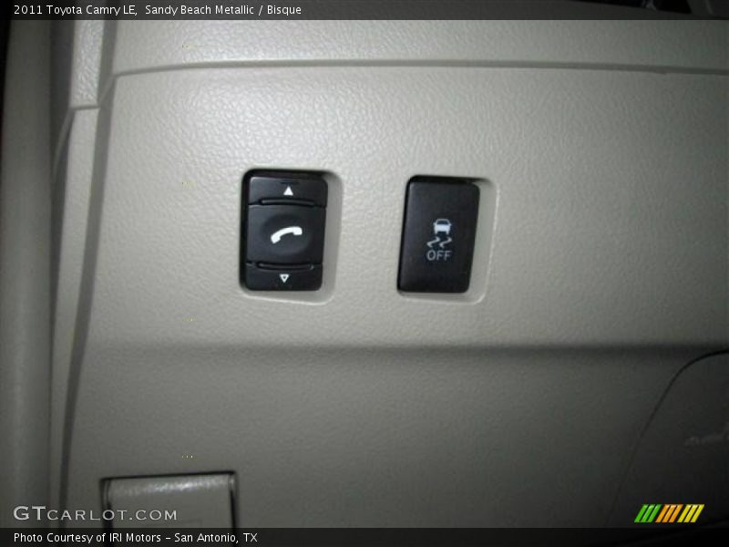 Sandy Beach Metallic / Bisque 2011 Toyota Camry LE