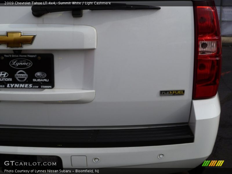 Summit White / Light Cashmere 2009 Chevrolet Tahoe LT 4x4