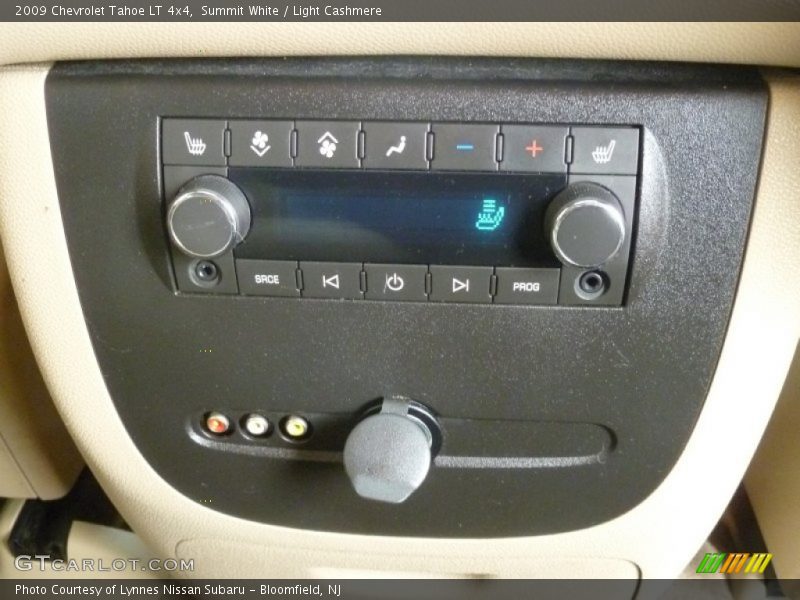 Summit White / Light Cashmere 2009 Chevrolet Tahoe LT 4x4