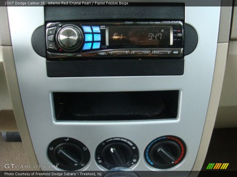 Inferno Red Crystal Pearl / Pastel Pebble Beige 2007 Dodge Caliber SE