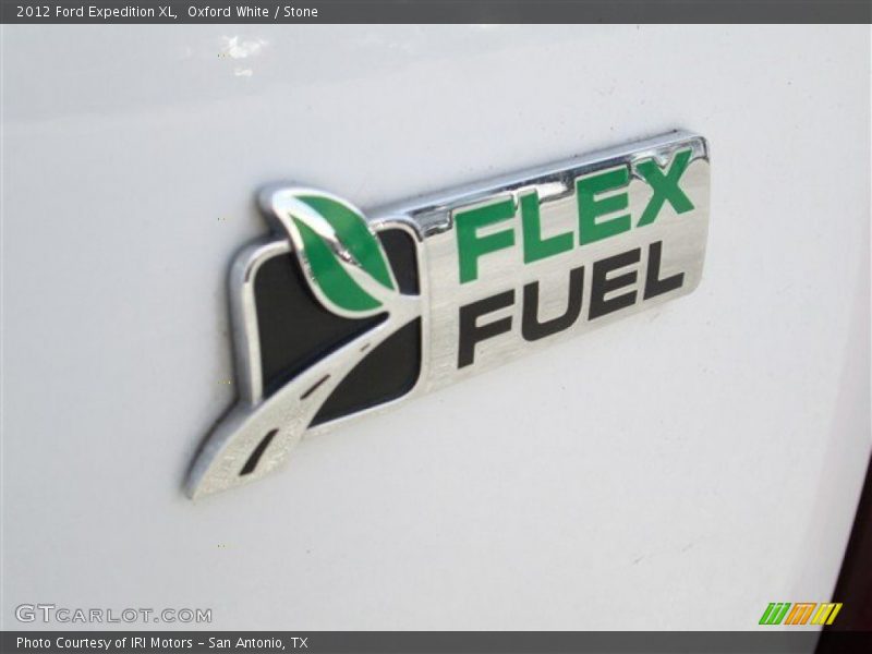 Oxford White / Stone 2012 Ford Expedition XL