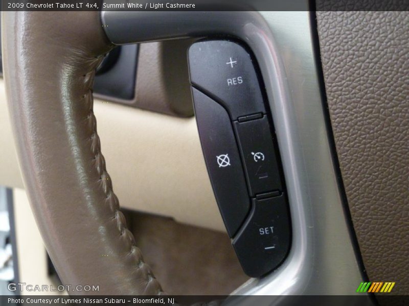 Summit White / Light Cashmere 2009 Chevrolet Tahoe LT 4x4
