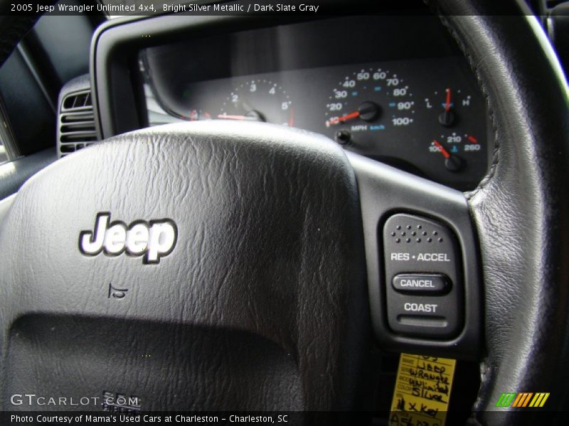 Bright Silver Metallic / Dark Slate Gray 2005 Jeep Wrangler Unlimited 4x4