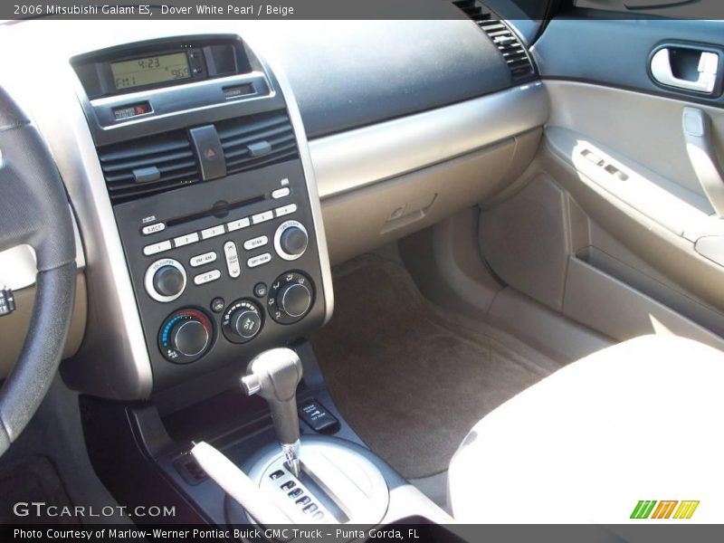 Dover White Pearl / Beige 2006 Mitsubishi Galant ES