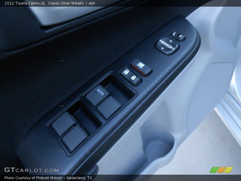 Classic Silver Metallic / Ash 2012 Toyota Camry LE