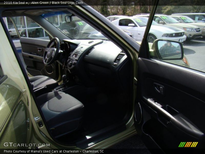 Alien Green / Black Soul Logo Cloth 2010 Kia Soul +