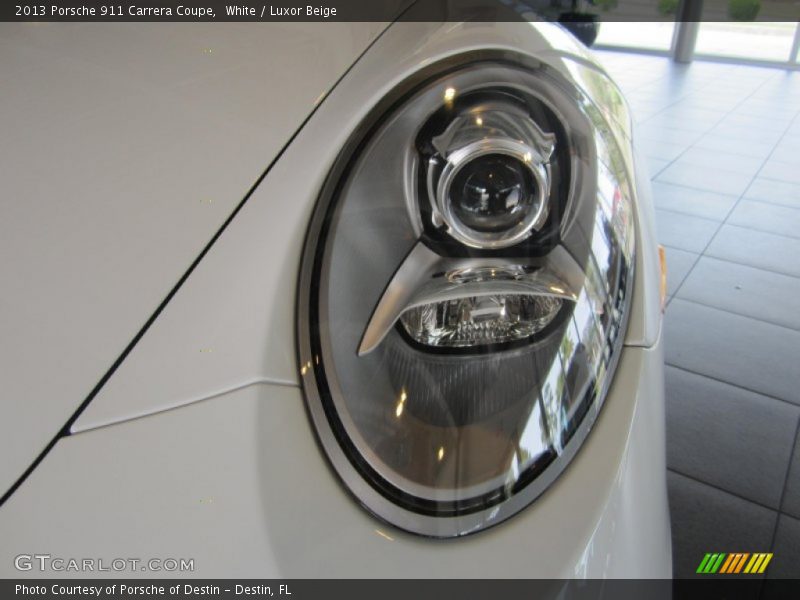 White / Luxor Beige 2013 Porsche 911 Carrera Coupe