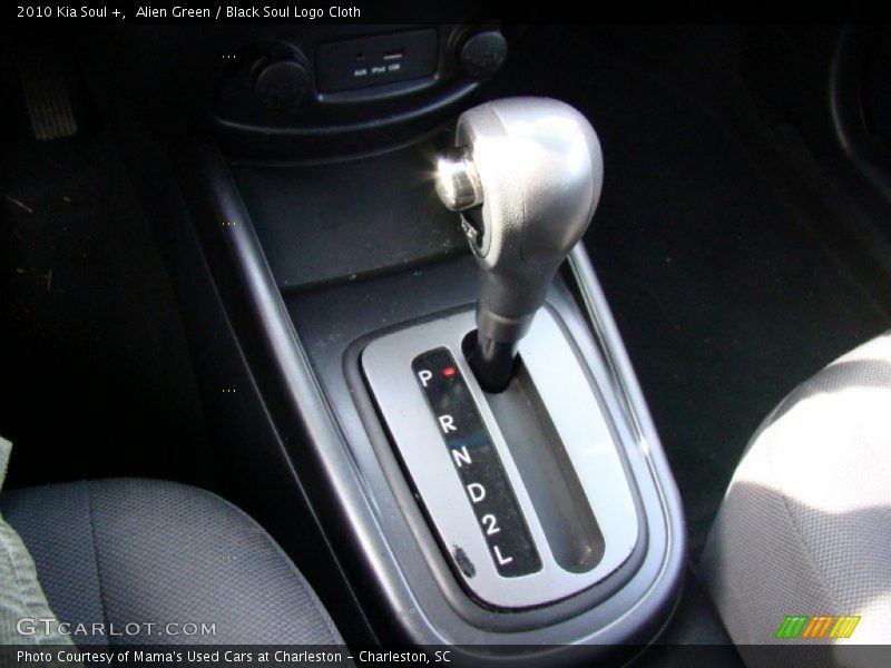 Alien Green / Black Soul Logo Cloth 2010 Kia Soul +