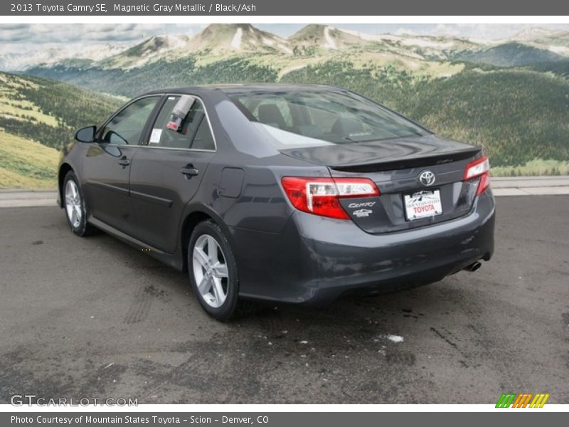 Magnetic Gray Metallic / Black/Ash 2013 Toyota Camry SE