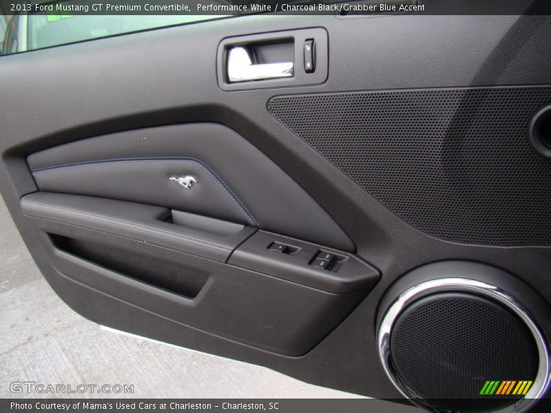 Door Panel of 2013 Mustang GT Premium Convertible