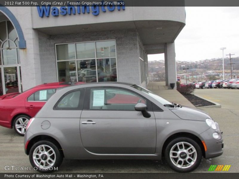 Grigio (Grey) / Tessuto Grigio/Nero (Grey/Black) 2012 Fiat 500 Pop