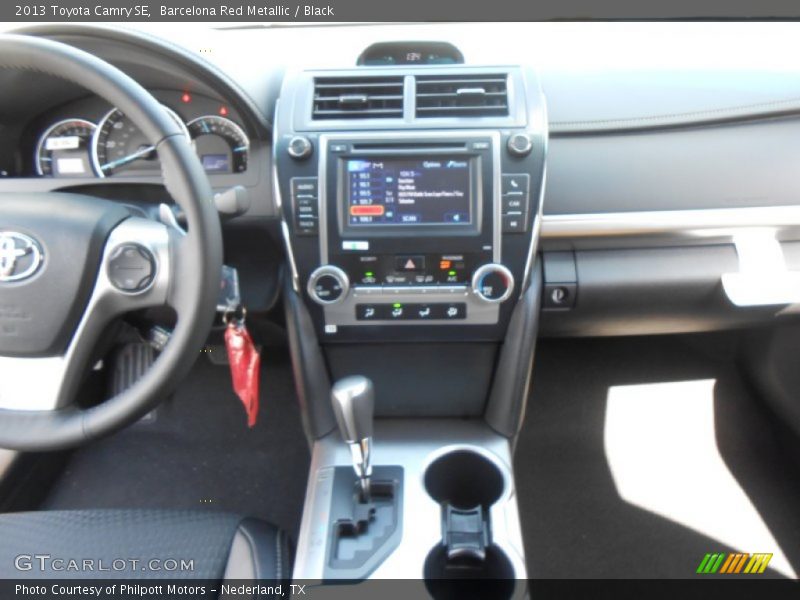 Barcelona Red Metallic / Black 2013 Toyota Camry SE