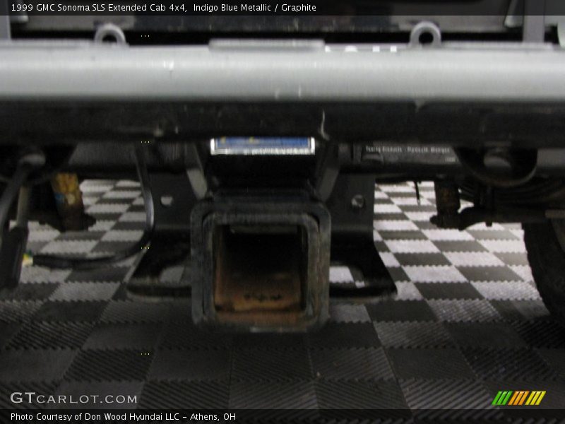 Indigo Blue Metallic / Graphite 1999 GMC Sonoma SLS Extended Cab 4x4