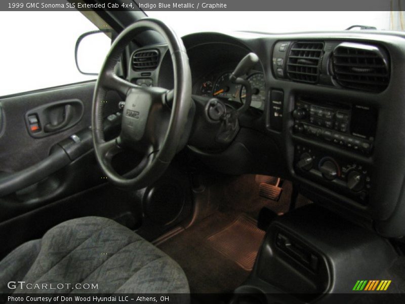 Indigo Blue Metallic / Graphite 1999 GMC Sonoma SLS Extended Cab 4x4