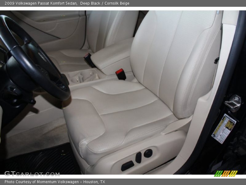 Deep Black / Cornsilk Beige 2009 Volkswagen Passat Komfort Sedan