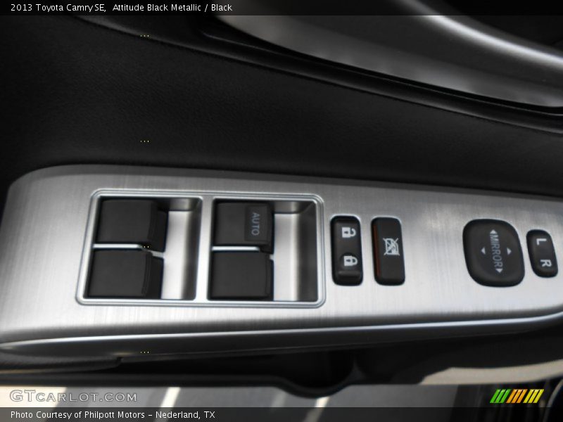 Attitude Black Metallic / Black 2013 Toyota Camry SE