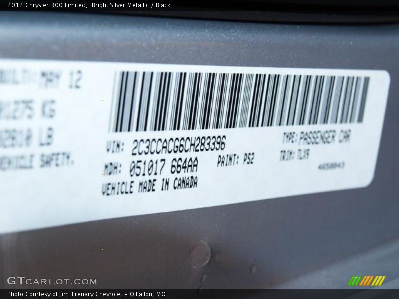 Bright Silver Metallic / Black 2012 Chrysler 300 Limited