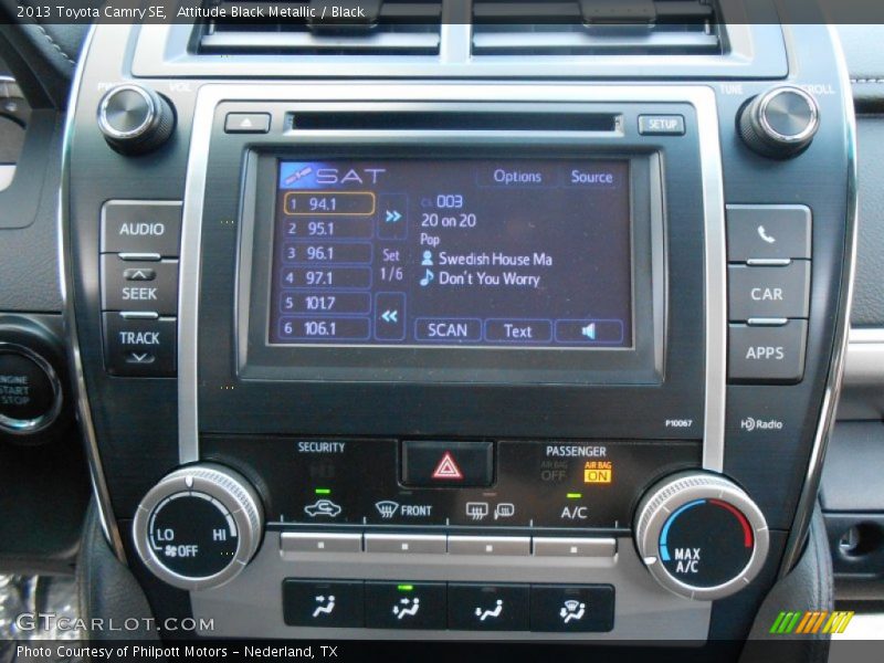 Attitude Black Metallic / Black 2013 Toyota Camry SE