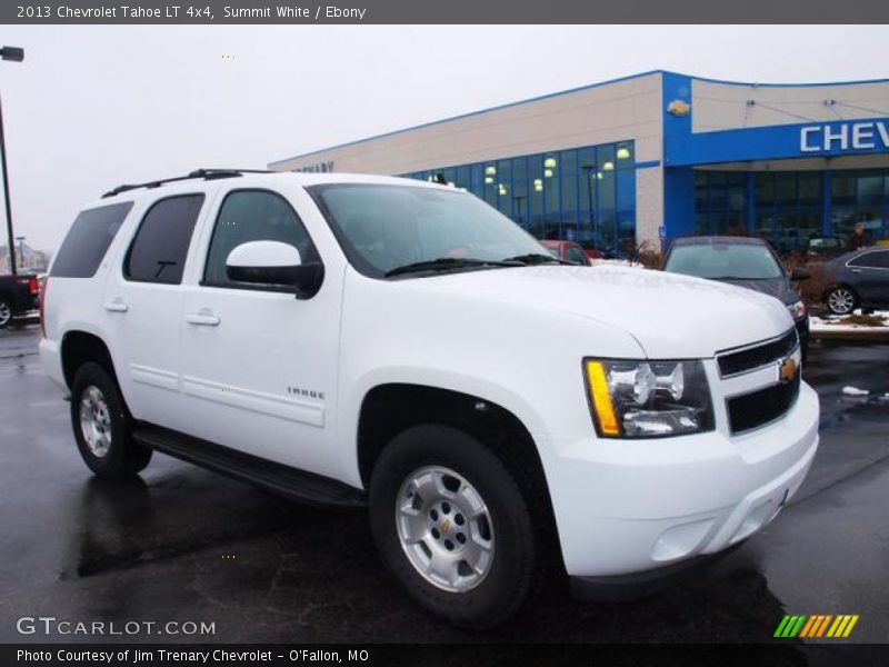 Front 3/4 View of 2013 Tahoe LT 4x4