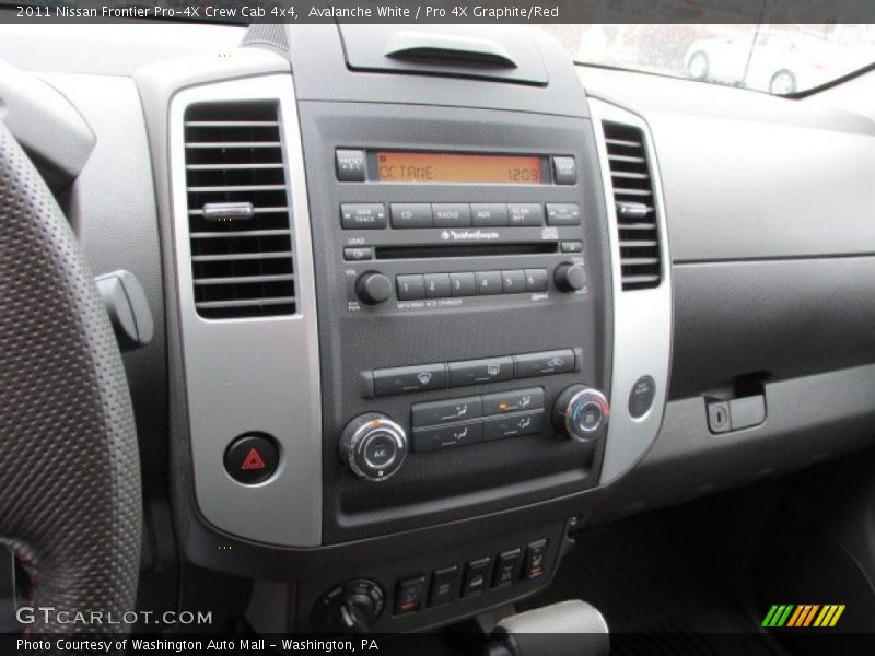 Avalanche White / Pro 4X Graphite/Red 2011 Nissan Frontier Pro-4X Crew Cab 4x4