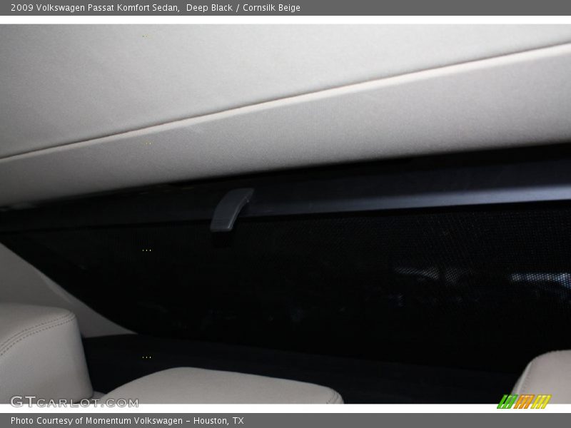 Deep Black / Cornsilk Beige 2009 Volkswagen Passat Komfort Sedan