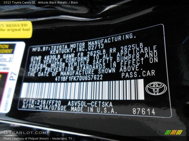 Attitude Black Metallic / Black 2013 Toyota Camry SE