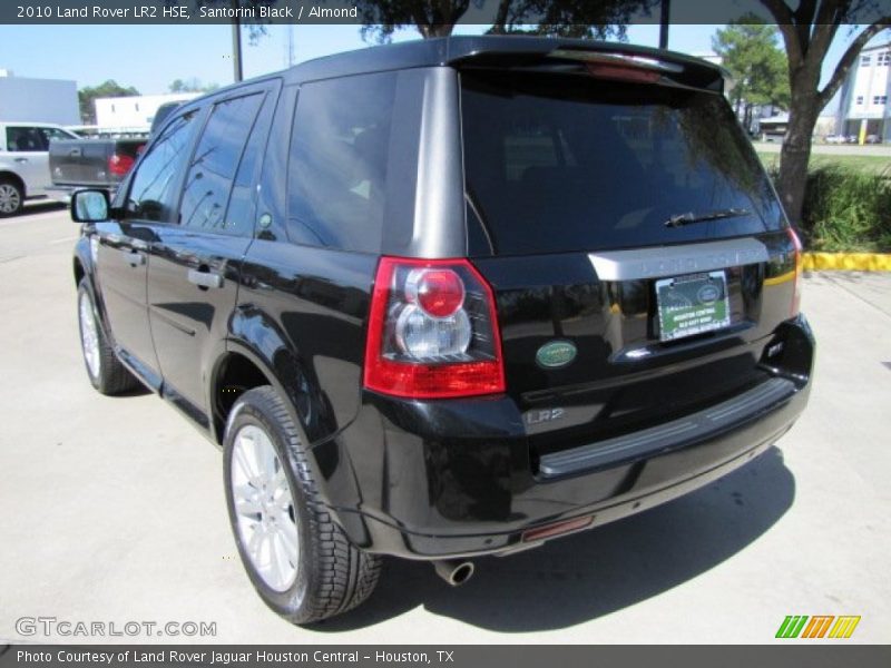 Santorini Black / Almond 2010 Land Rover LR2 HSE